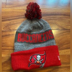 Buccaneers NFL New Era Knit beanie/ Winter Hat OS
Unisex